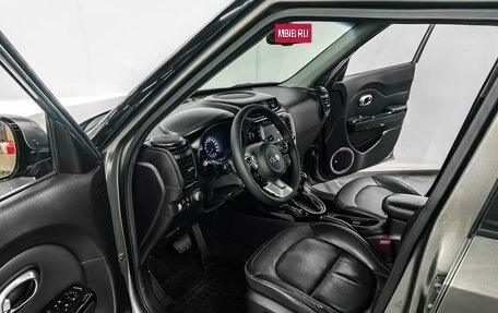 KIA Soul II рестайлинг, 2017 год, 1 799 000 рублей, 2 фотография