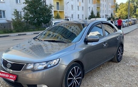 KIA Cerato III, 2010 год, 890 000 рублей, 3 фотография