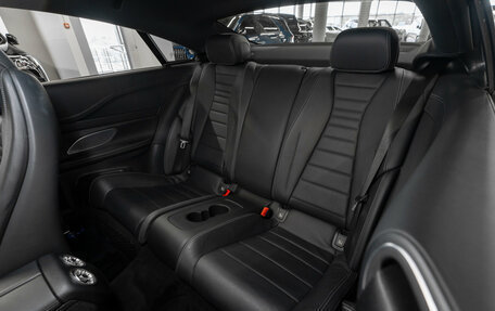 Mercedes-Benz E-Класс, 2017 год, 3 550 000 рублей, 13 фотография