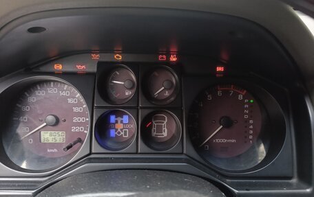 Mitsubishi Pajero III рестайлинг, 2002 год, 600 000 рублей, 14 фотография