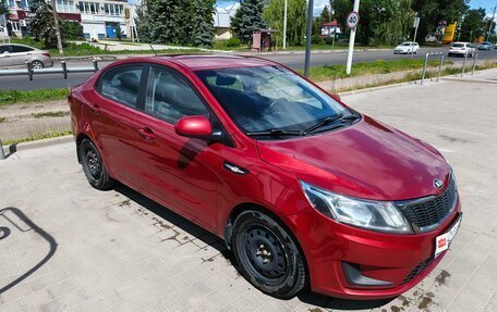 KIA Rio III рестайлинг, 2014 год, 970 000 рублей, 2 фотография