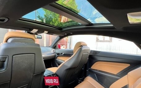 Mercedes-Benz E-Класс, 2013 год, 2 370 000 рублей, 17 фотография