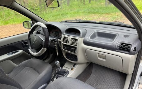 Renault Symbol I, 2004 год, 400 000 рублей, 23 фотография