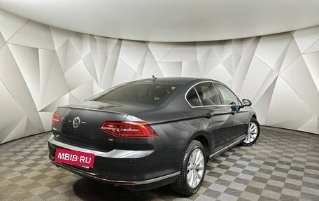 Volkswagen Passat B8 рестайлинг, 2017 год, 1 815 000 рублей, 2 фотография