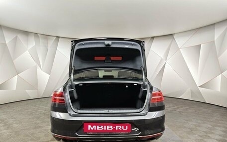 Volkswagen Passat B8 рестайлинг, 2017 год, 1 815 000 рублей, 12 фотография