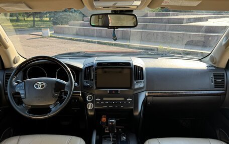 Toyota Land Cruiser 200, 2008 год, 3 950 000 рублей, 8 фотография