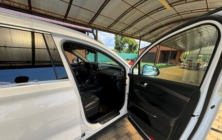 Hyundai Santa Fe IV, 2018 год, 2 800 000 рублей, 12 фотография