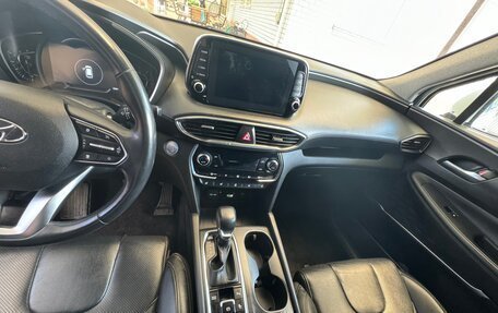 Hyundai Santa Fe IV, 2018 год, 2 800 000 рублей, 22 фотография
