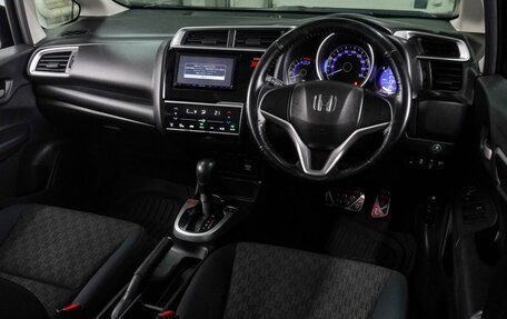 Honda Fit III, 2015 год, 969 000 рублей, 6 фотография