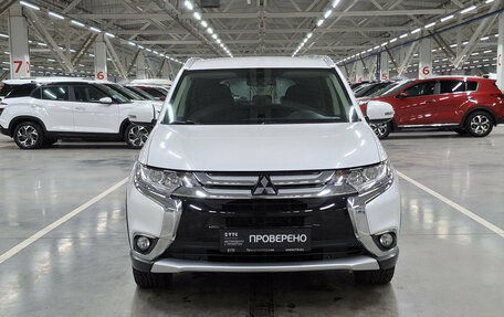Mitsubishi Outlander III рестайлинг 3, 2018 год, 2 320 000 рублей, 6 фотография