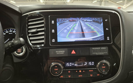 Mitsubishi Outlander III рестайлинг 3, 2018 год, 2 320 000 рублей, 27 фотография