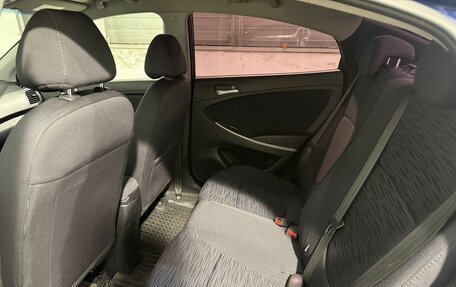 Hyundai Solaris II рестайлинг, 2015 год, 999 800 рублей, 6 фотография