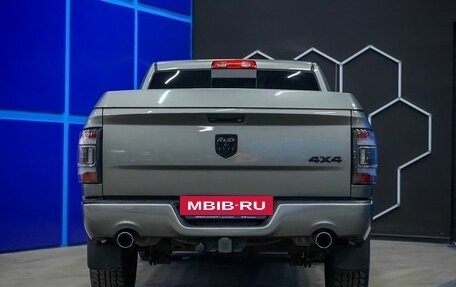 Dodge RAM IV, 2011 год, 3 300 000 рублей, 8 фотография