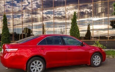 Toyota Camry, 2008 год, 900 000 рублей, 1 фотография
