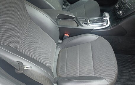 Opel Insignia II рестайлинг, 2011 год, 750 000 рублей, 11 фотография