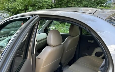 Nissan Micra III, 2005 год, 430 000 рублей, 8 фотография