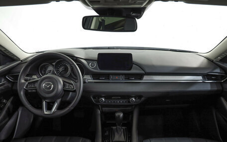 Mazda 6, 2023 год, 3 200 000 рублей, 11 фотография
