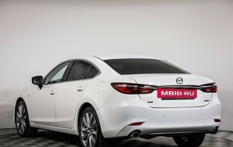Mazda 6, 2023 год, 3 200 000 рублей, 8 фотография