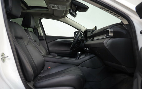 Mazda 6, 2023 год, 3 200 000 рублей, 24 фотография