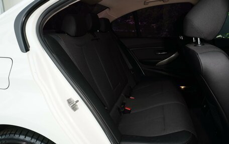BMW 3 серия, 2015 год, 2 332 000 рублей, 11 фотография