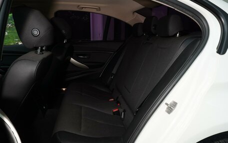 BMW 3 серия, 2015 год, 2 332 000 рублей, 13 фотография