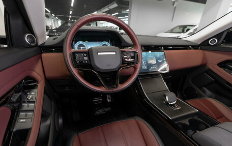 Land Rover Range Rover Evoque II, 2025 год, 5 580 000 рублей, 7 фотография