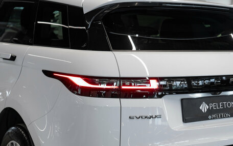 Land Rover Range Rover Evoque II, 2025 год, 5 580 000 рублей, 30 фотография