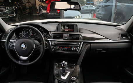 BMW 3 серия, 2013 год, 1 650 000 рублей, 10 фотография