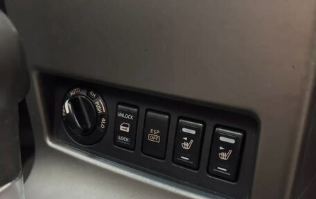 Nissan Pathfinder, 2008 год, 990 000 рублей, 28 фотография