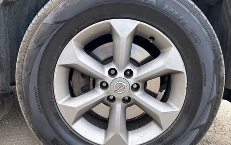 Nissan Pathfinder, 2008 год, 990 000 рублей, 38 фотография