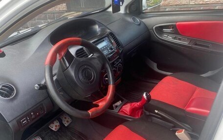 Geely MK Cross I, 2013 год, 180 000 рублей, 8 фотография