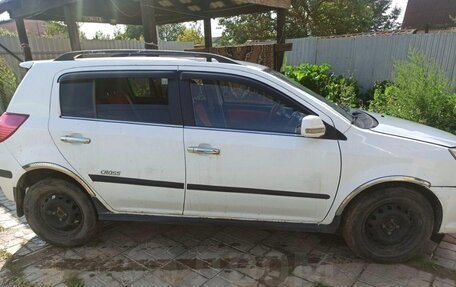 Geely MK Cross I, 2013 год, 180 000 рублей, 7 фотография