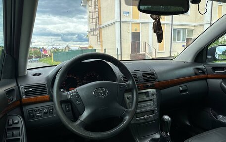 Toyota Avensis III рестайлинг, 2008 год, 775 000 рублей, 13 фотография