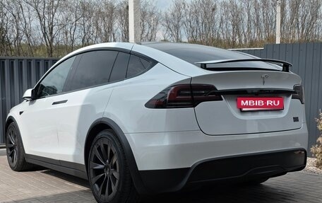 Tesla Model X I, 2022 год, 9 400 000 рублей, 10 фотография