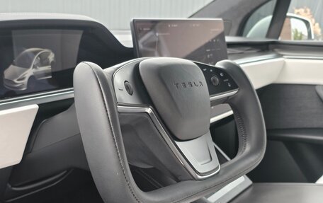 Tesla Model X I, 2022 год, 9 400 000 рублей, 22 фотография