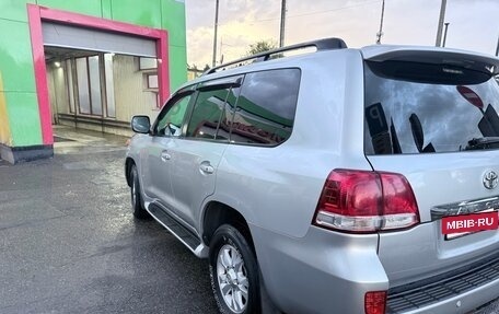 Toyota Land Cruiser 200, 2008 год, 2 350 000 рублей, 5 фотография