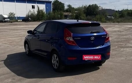 Hyundai Solaris II рестайлинг, 2013 год, 750 000 рублей, 5 фотография