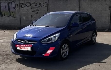 Hyundai Solaris II рестайлинг, 2013 год, 750 000 рублей, 9 фотография
