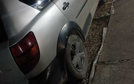 Pontiac Vibe II, 2002 год, 250 000 рублей, 2 фотография