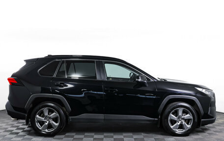 Toyota RAV4, 2019 год, 2 690 000 рублей, 5 фотография