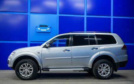 Mitsubishi Pajero Sport II рестайлинг, 2014 год, 1 730 000 рублей, 3 фотография