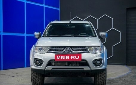 Mitsubishi Pajero Sport II рестайлинг, 2014 год, 1 730 000 рублей, 4 фотография