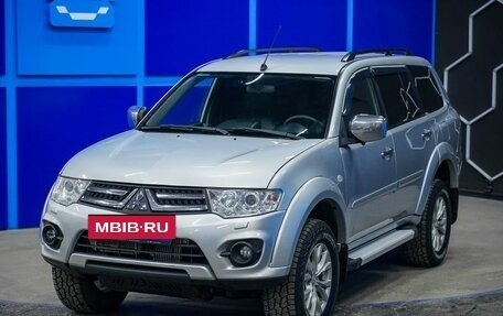 Mitsubishi Pajero Sport II рестайлинг, 2014 год, 1 730 000 рублей, 2 фотография