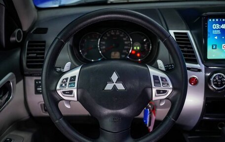 Mitsubishi Pajero Sport II рестайлинг, 2014 год, 1 730 000 рублей, 24 фотография