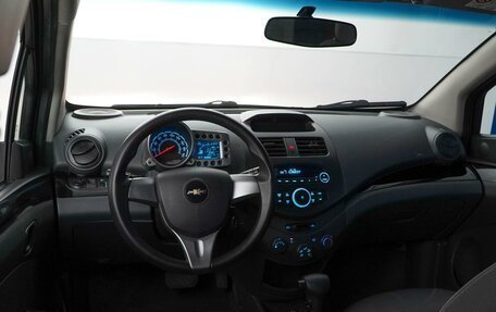 Chevrolet Spark III, 2013 год, 650 444 рублей, 6 фотография