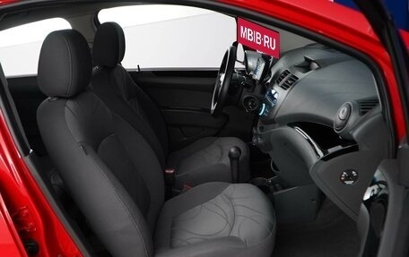 Chevrolet Spark III, 2013 год, 650 444 рублей, 8 фотография