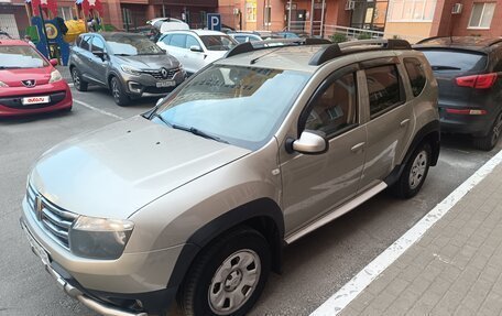 Renault Duster I рестайлинг, 2014 год, 950 000 рублей, 2 фотография