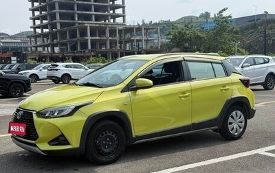 Toyota Yaris XP150 рестайлинг, 2021 год, 1 000 000 рублей, 1 фотография