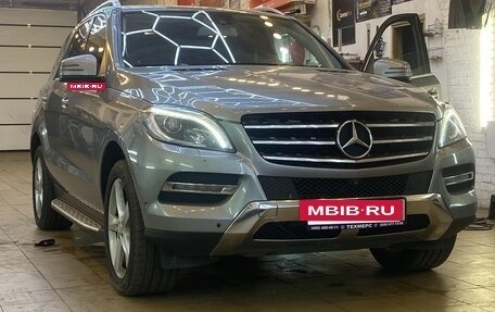 Mercedes-Benz M-Класс, 2014 год, 2 950 000 рублей, 4 фотография