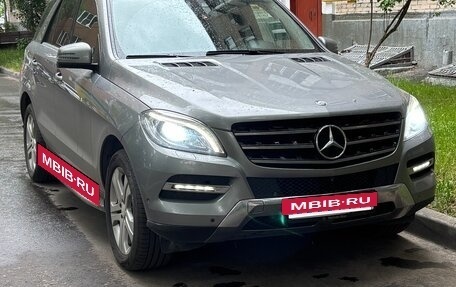 Mercedes-Benz M-Класс, 2014 год, 2 950 000 рублей, 2 фотография
